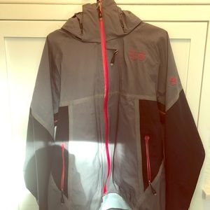 Men’s Mountain Hard Wear Ski Jacket
